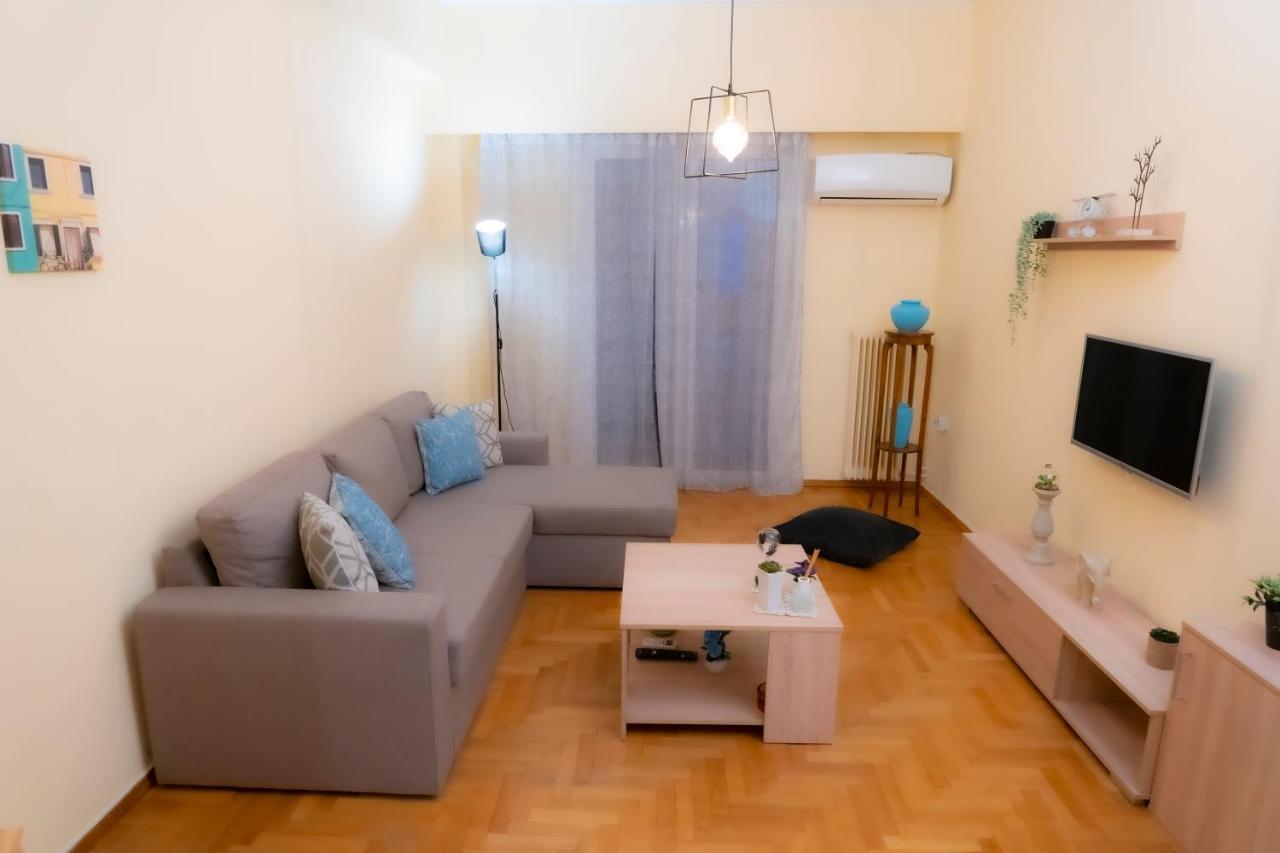 Myrtle, City Center Renovated Apartment Athena Bagian luar foto