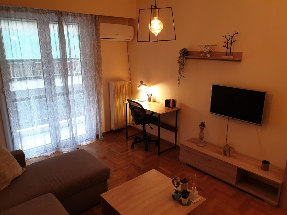 Myrtle, City Center Renovated Apartment Athena Bagian luar foto