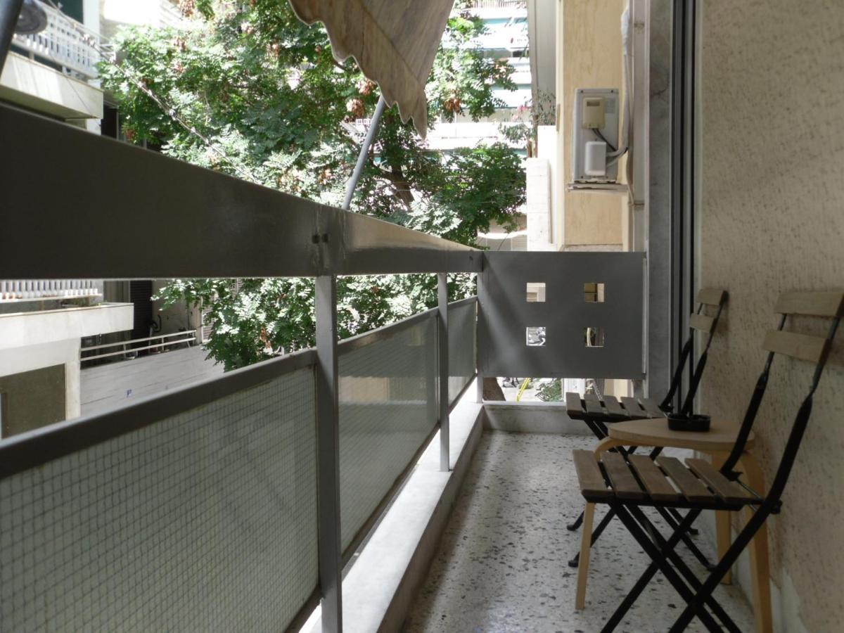 Myrtle, City Center Renovated Apartment Athena Bagian luar foto